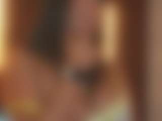 Live cam show with Soyalanaa - Brown Hair on Cam Slut