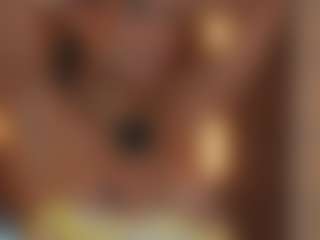 Live cam show with Soyalanaa - Strip on Cam Slut