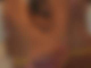 Soyalanaa's Live Sex Cam Show