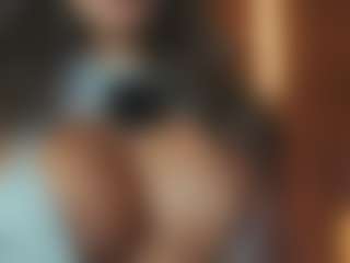 Soyalanaa's Live Sex Cam Show