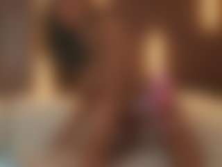 Live cam show with Soyalanaa - Toys on Hubzter Live