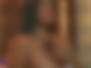 Live cam show with Soyalanaa - Athletic Dildo on intimatelivegirls.com