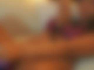 Live cam show with Soyalanaa - Athletic Bedroom on sexylive.show