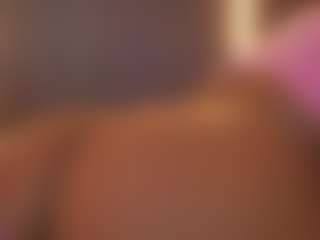 Soyalanaa's Live Sex Cam Show
