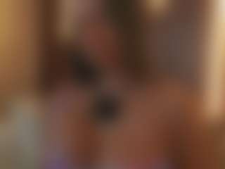 Soyalanaa's Live Sex Cam Show