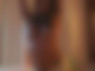Soyalanaa's Live Sex Cam Show