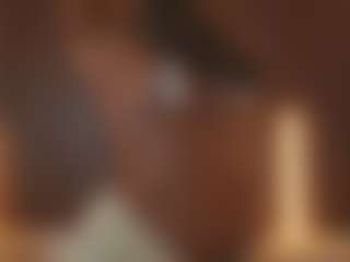 Live cam show with Soyalanaa - Oil on alttransgirls