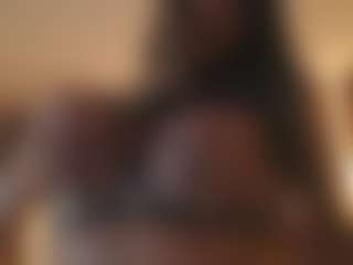 Soyalanaa's Live Sex Cam Show