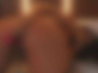 Live cam show with Soyalanaa - Orgasm on Free Soda