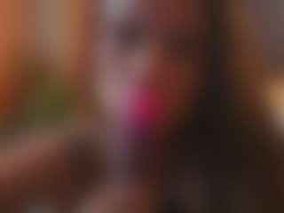 Soyalanaa's Live Sex Cam Show