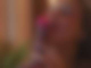 Soyalanaa's Live Sex Cam Show
