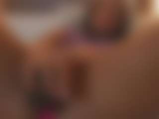Soyalanaa's Live Sex Cam Show