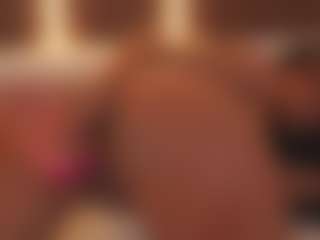 Soyalanaa's Live Sex Cam Show
