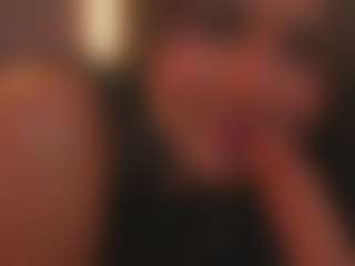 Soyalanaa's Live Sex Cam Show