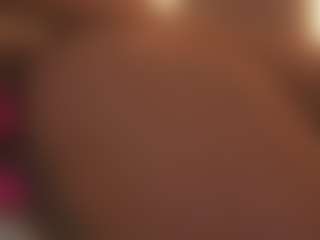 Soyalanaa's Live Sex Cam Show