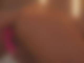 Soyalanaa's Live Sex Cam Show
