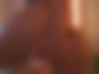 Live cam show with Soyalanaa - Tease on hrnylive.com