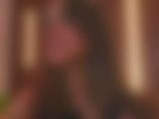 Live cam show with Soyalanaa - Petite Toys on SmokeAndPoke