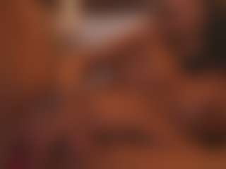 Live cam show with Soyalanaa - Shaved Pussy Brown Hair on studioflirtlive.com