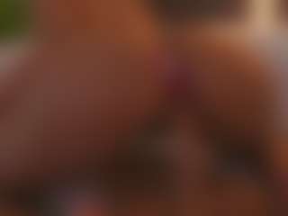 Soyalanaa's Live Sex Cam Show