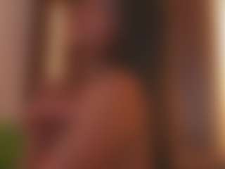 Soyalanaa's Live Sex Cam Show