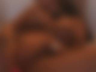 Live cam show with Soyalanaa - Bedroom on Camsoda