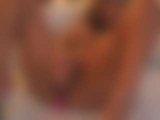 Soyalanaa's Live Sex Cam Show