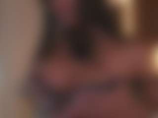 Soyalanaa's Live Sex Cam Show