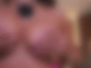Soyalanaa's Live Sex Cam Show