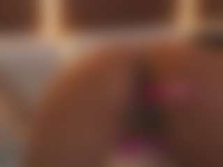 Live cam show with Soyalanaa - Strip Brown Hair on Camsoda