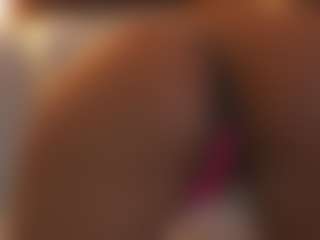 Soyalanaa's Live Sex Cam Show