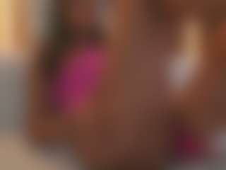 Live cam show with Soyalanaa - Spy Petite on Camsoda