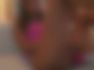 Soyalanaa's Live Sex Cam Show
