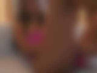 Soyalanaa's Live Sex Cam Show