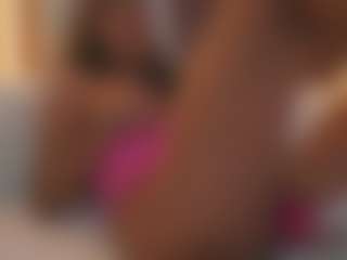 Soyalanaa's Live Sex Cam Show