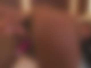 Soyalanaa's Live Sex Cam Show