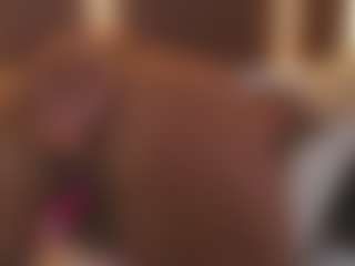 Live cam show with Soyalanaa - Straight on xheatlive.com