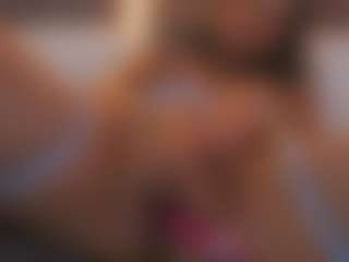 Soyalanaa's Live Sex Cam Show