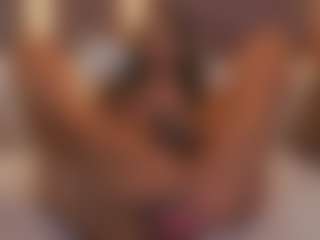 Soyalanaa's Live Sex Cam Show