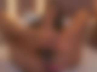 Soyalanaa's Live Sex Cam Show