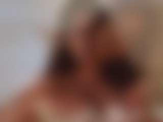 Soyalanaa's Live Sex Cam Show