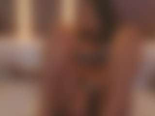 Soyalanaa's Live Sex Cam Show