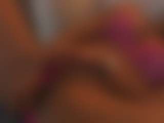 Soyalanaa's Live Sex Cam Show