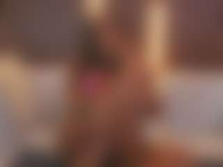 Soyalanaa's Live Sex Cam Show