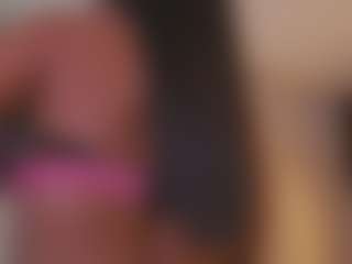 Soyalanaa's Live Sex Cam Show