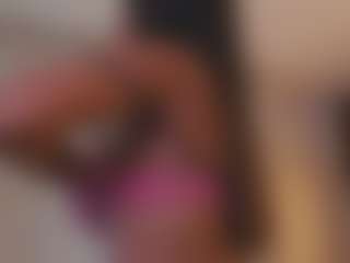 Soyalanaa's Live Sex Cam Show