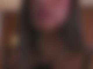 Soyalanaa's Live Sex Cam Show