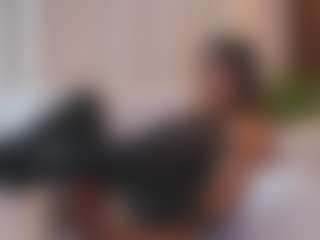Live cam show with Soyalanaa - Lovense Petite on Camming Site