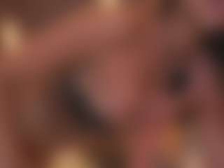 Live cam show with Soyalanaa - Dildo on Milf Play