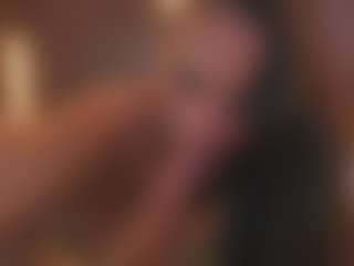 Live cam show with Soyalanaa - Athletic Spank on live18s.com